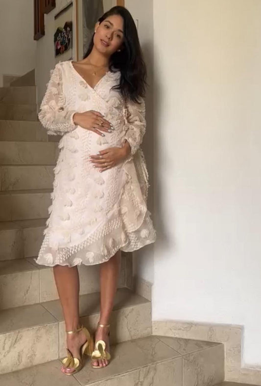 Vestido de maternidad, Natalia con olanes beige textura