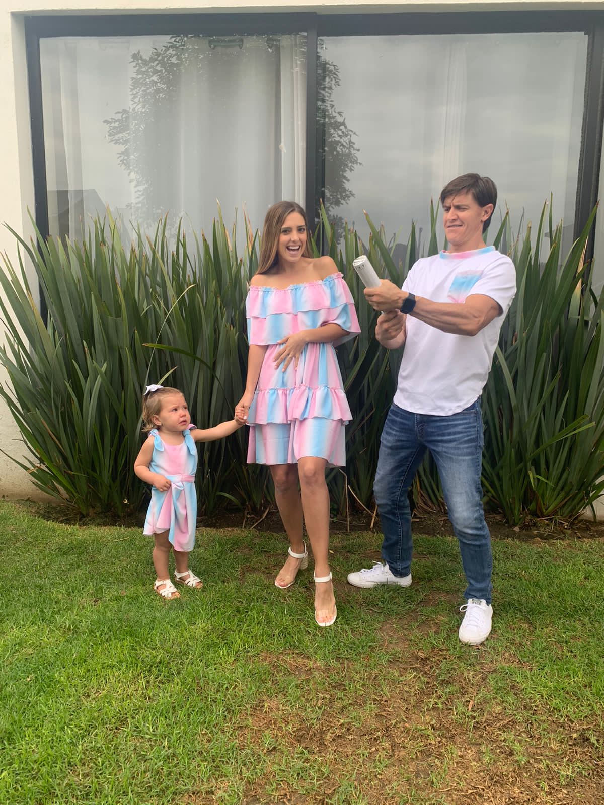 Vestidos Gender Reveal, Jessie degradado